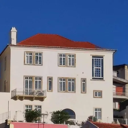 Villa Gabriela Monte Estoril Vista Mar E Natureza 2 Апартаменты